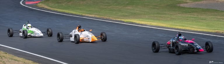 Open wheel racing at Hampton Downs — motorsport photography by Ryan Watkinson